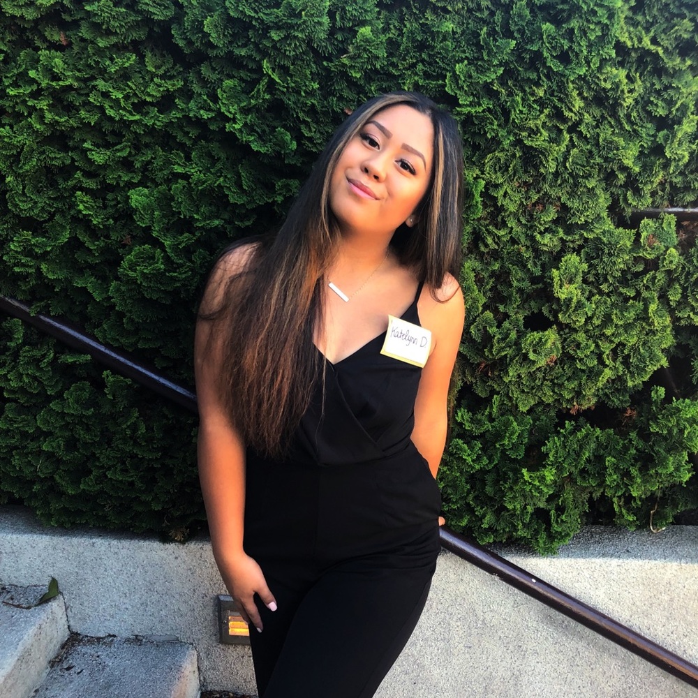 Meet your Posher, Katelynn :)